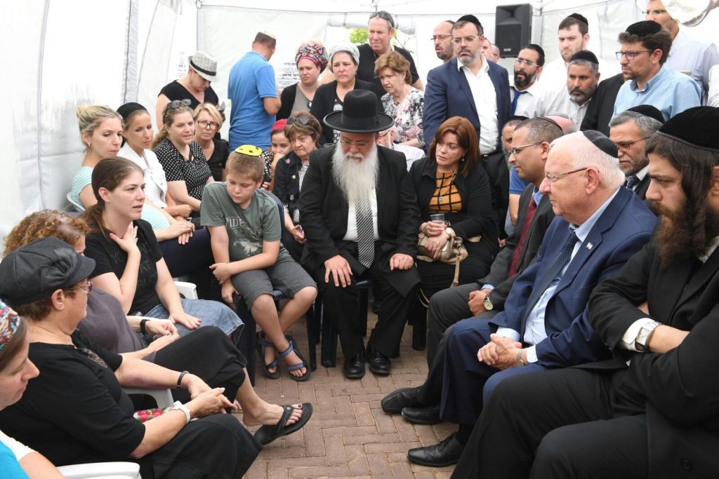 נשיא המדינה בניחום אצל משפחת סלומון:"עם ישראל כולו איתכם".