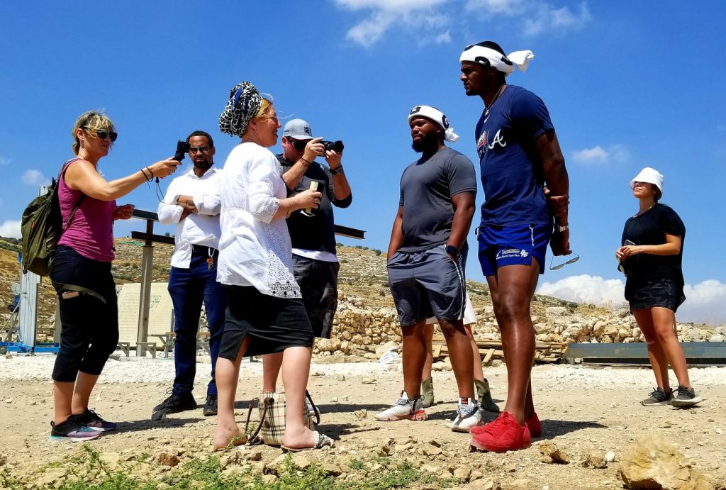 QB יוסטון טקסנס דישון ווטסון בישראל