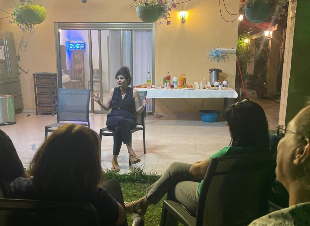 אורנית: ח"כ שרן השכל קיימה מפגש תושבים בנושא הלגליזציה
